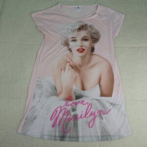 Marilyn Monroe Iconic Pink T-Shirt Medium